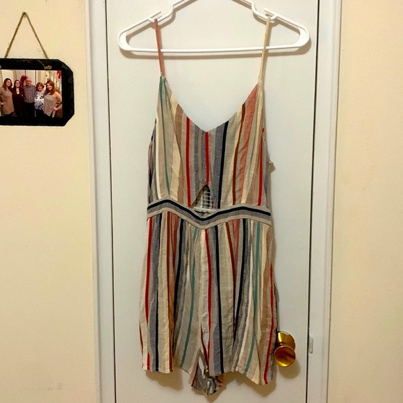 Multicoloured Stripes with Cream Base American Eagle Romper (w/ pockets!) (US M) - Picture 1 of 4
